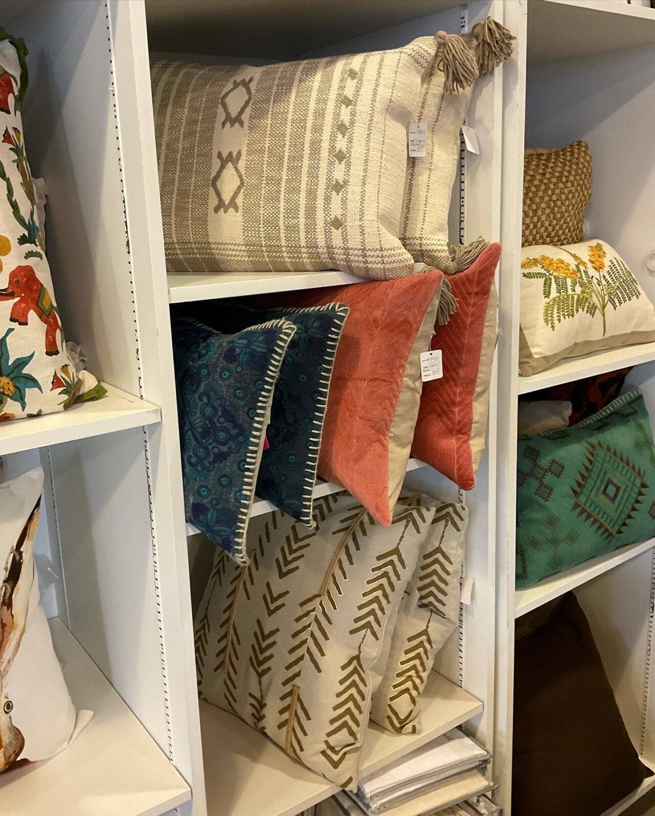 About Us The Rug Rack & Home Decor Chattanooga, TN